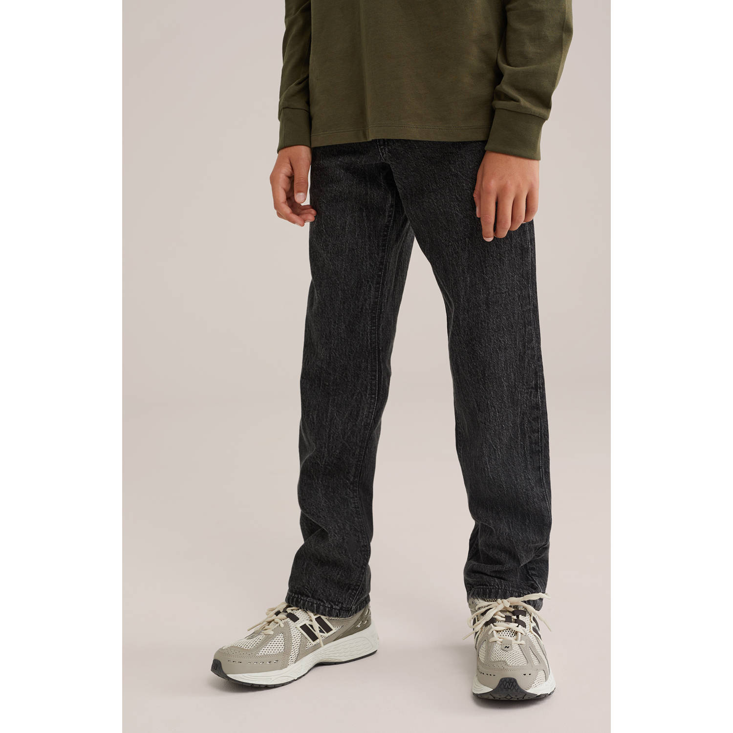 WE Fashion waist straight leg jeans black denim