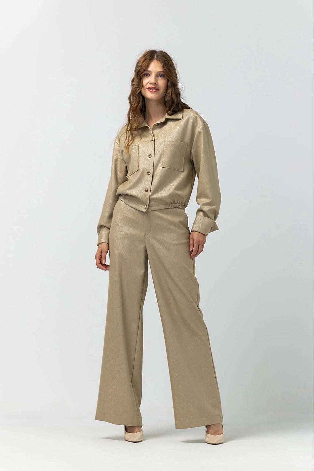 Gouden dames LabeL DOT wide leg regular waist broek met rits- en knoopsluiting en effen