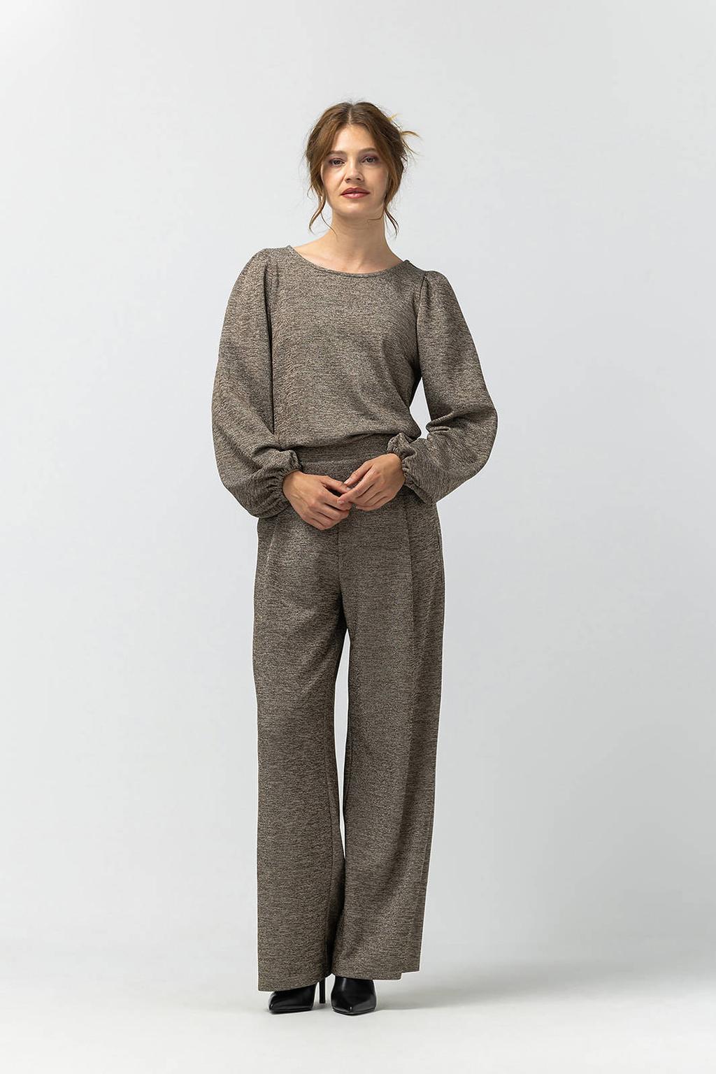 Taupe dames LabeL DOT top van polyester met effen, lange mouwen, ronde hals en glitters