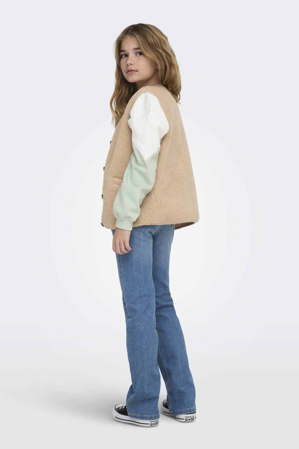 Zandkleurige meisjes KIDS ONLY GIRL teddy gilet met effen, ronde hals en knoopsluiting