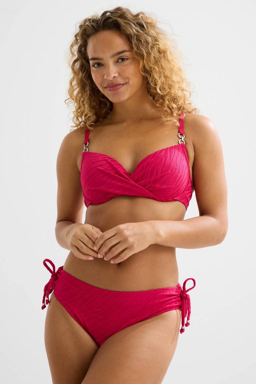 BEACHWAVE bikinibroekje met textuur fuchsia
