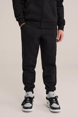 slim sweatpants
