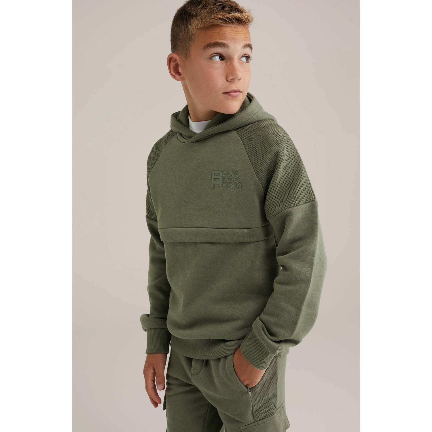 WE Fashion hoodie olijfgroen