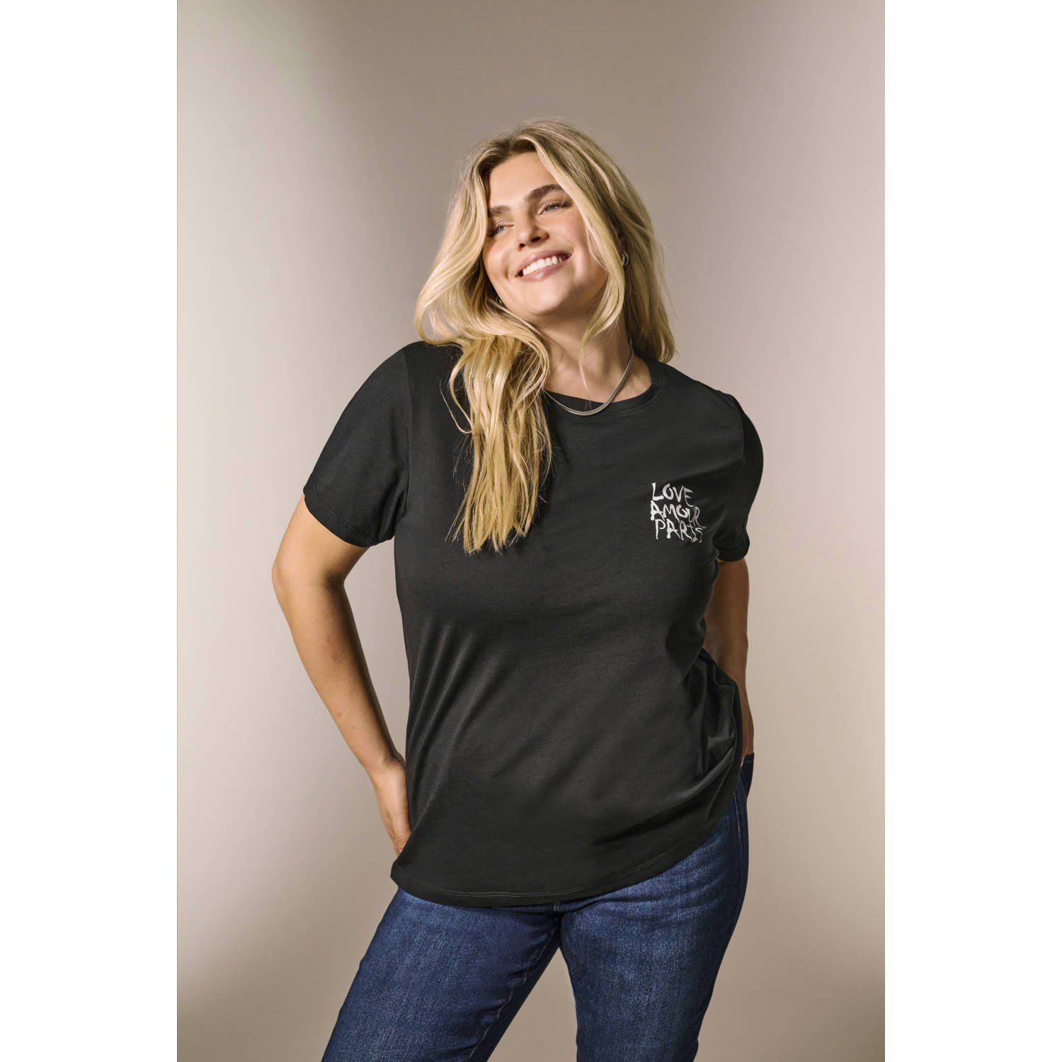 ONLY CARMAKOMA T-shirt zwart