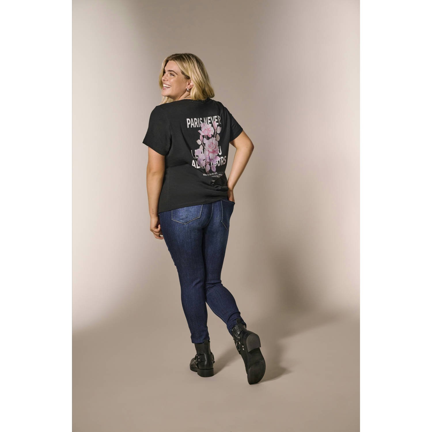 ONLY CARMAKOMA T-shirt zwart