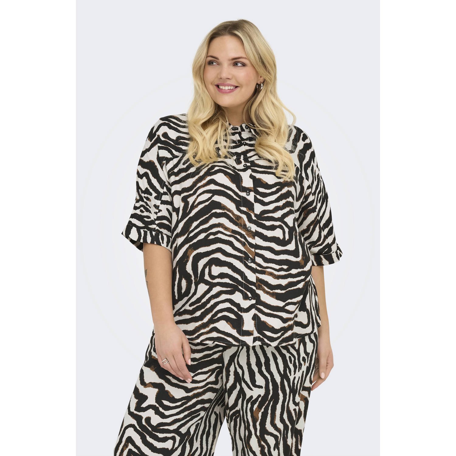 ONLY CARMAKOMA blouse bruin