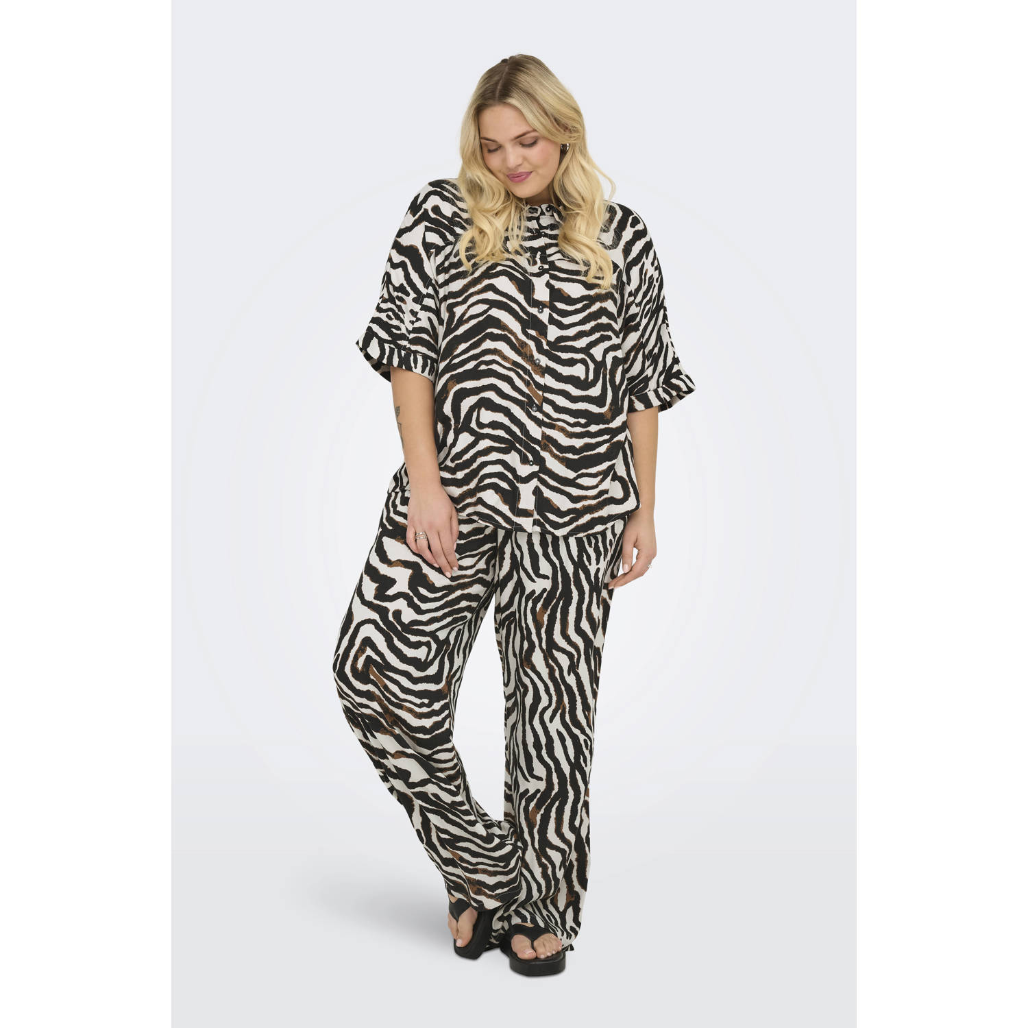 ONLY CARMAKOMA blouse bruin
