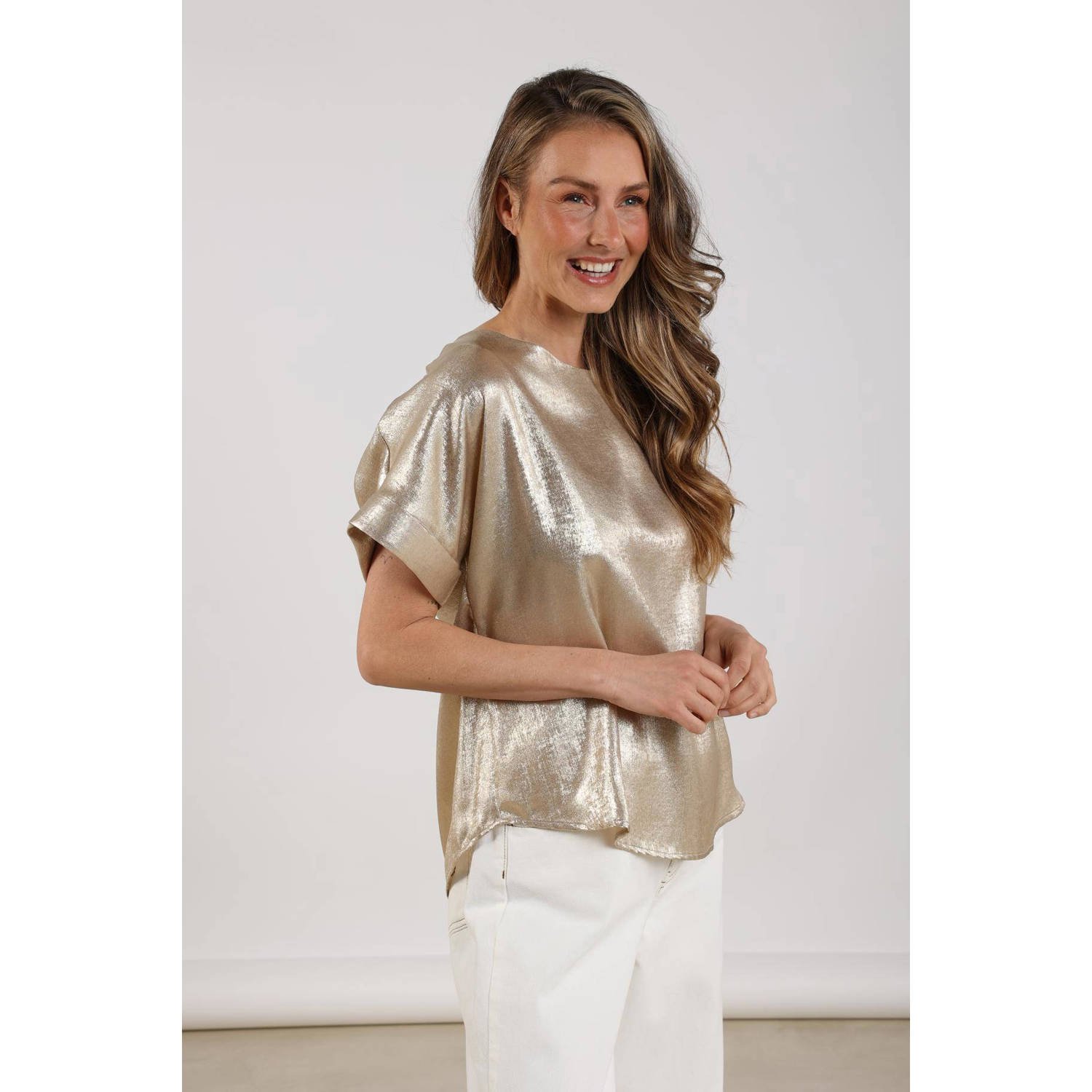 NUKUS top goud