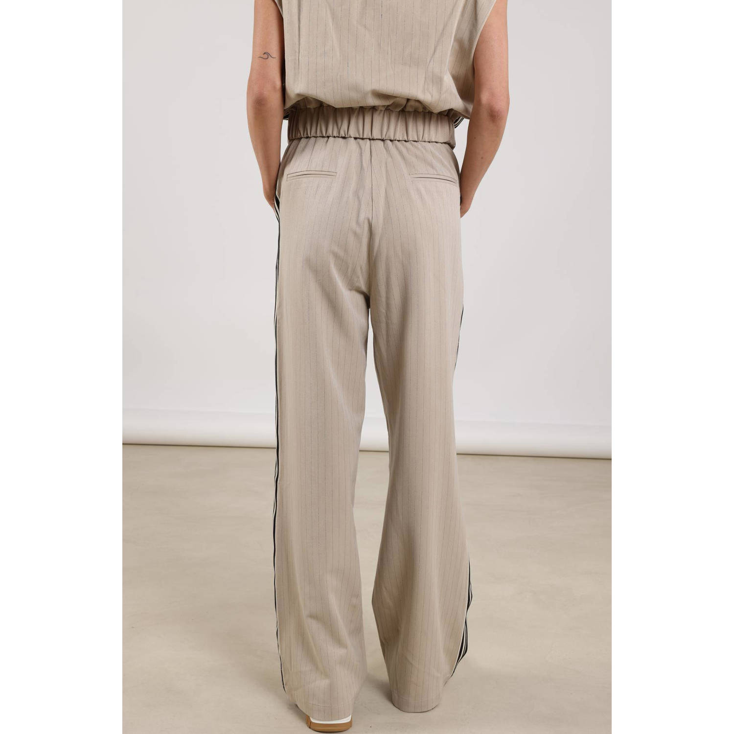 NUKUS straight regular waist pantalon zand