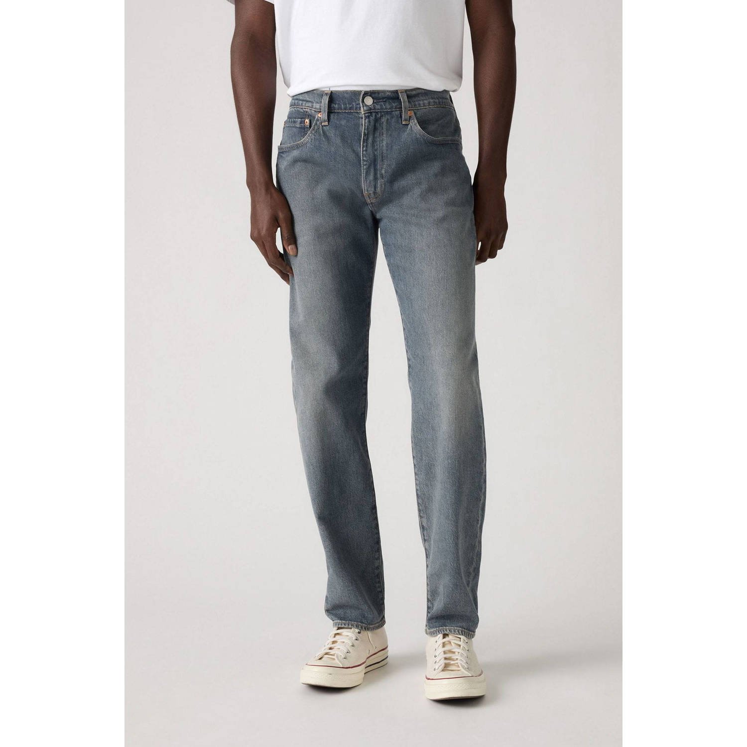 Levi's Tapered jeans 502 TAPER in een elegante moderne stijl