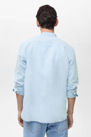 thumbnail: Lichtblauwe heren Mango Man linnen casual overhemd met effen, lange mouwen en knoopsluiting
