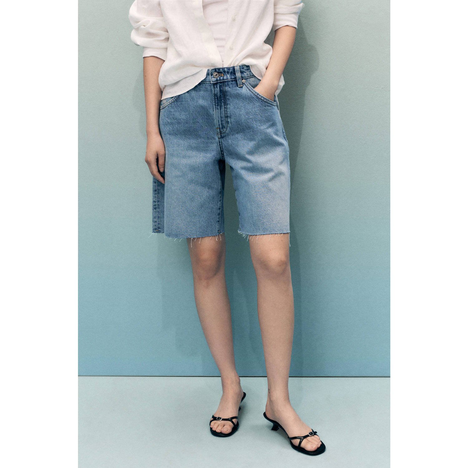 Mango denim straight regular waist bermuda short light blue denim
