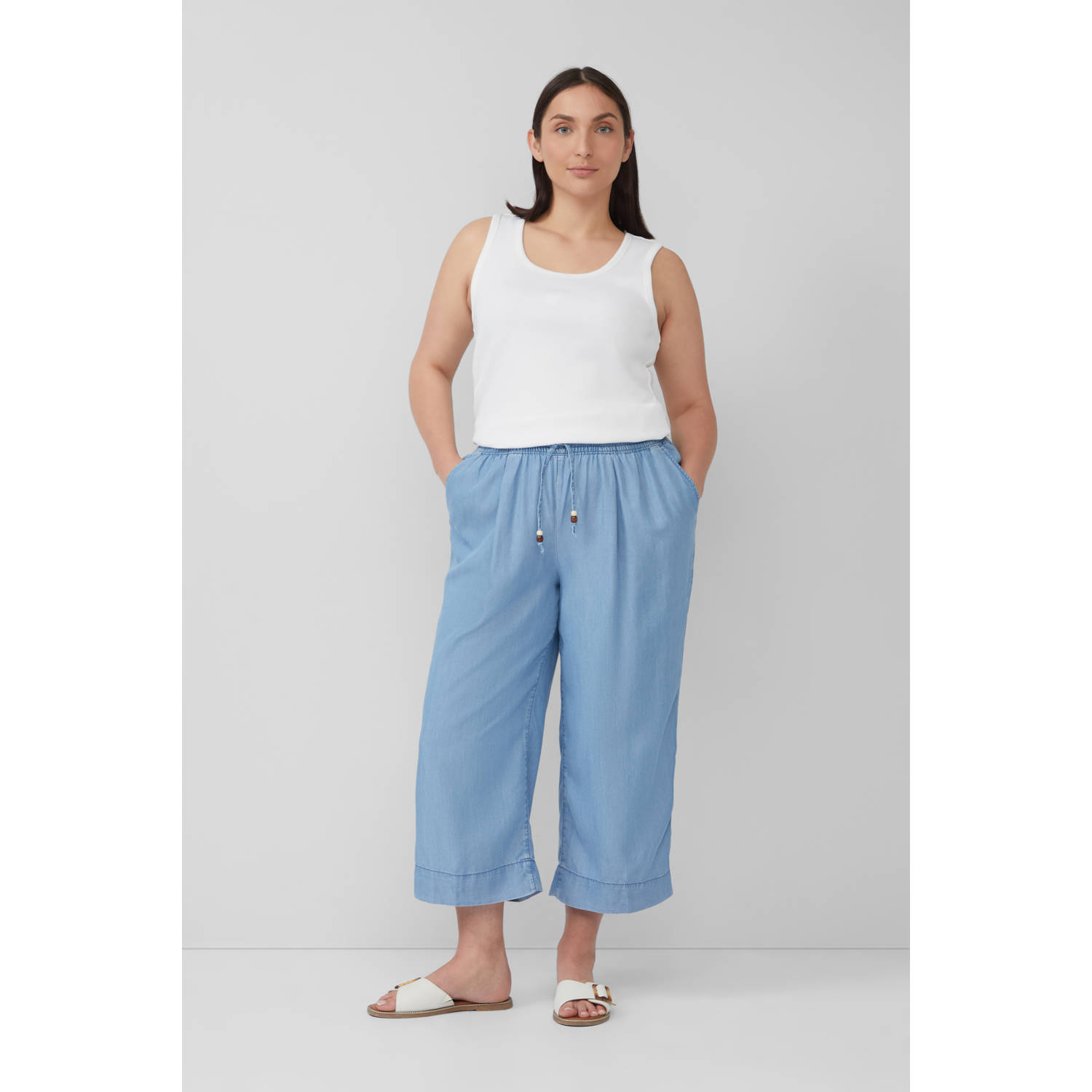 S.Oliver Curve straight regular waist cropped broek blauw