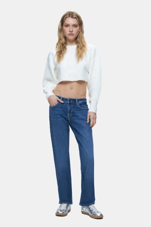straight leg jeans