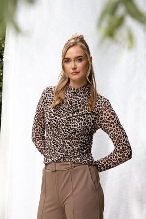 top beige