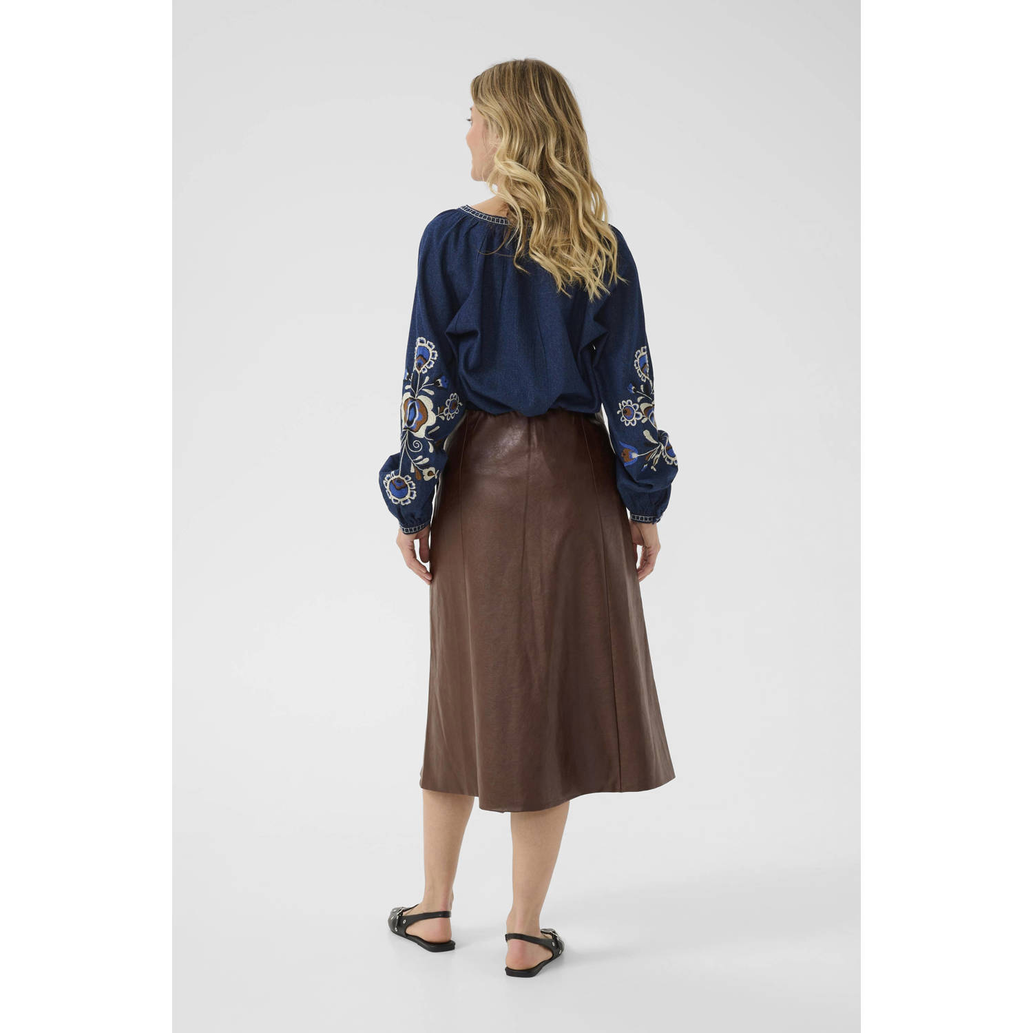 Cream imitatieleren midi rok bruin