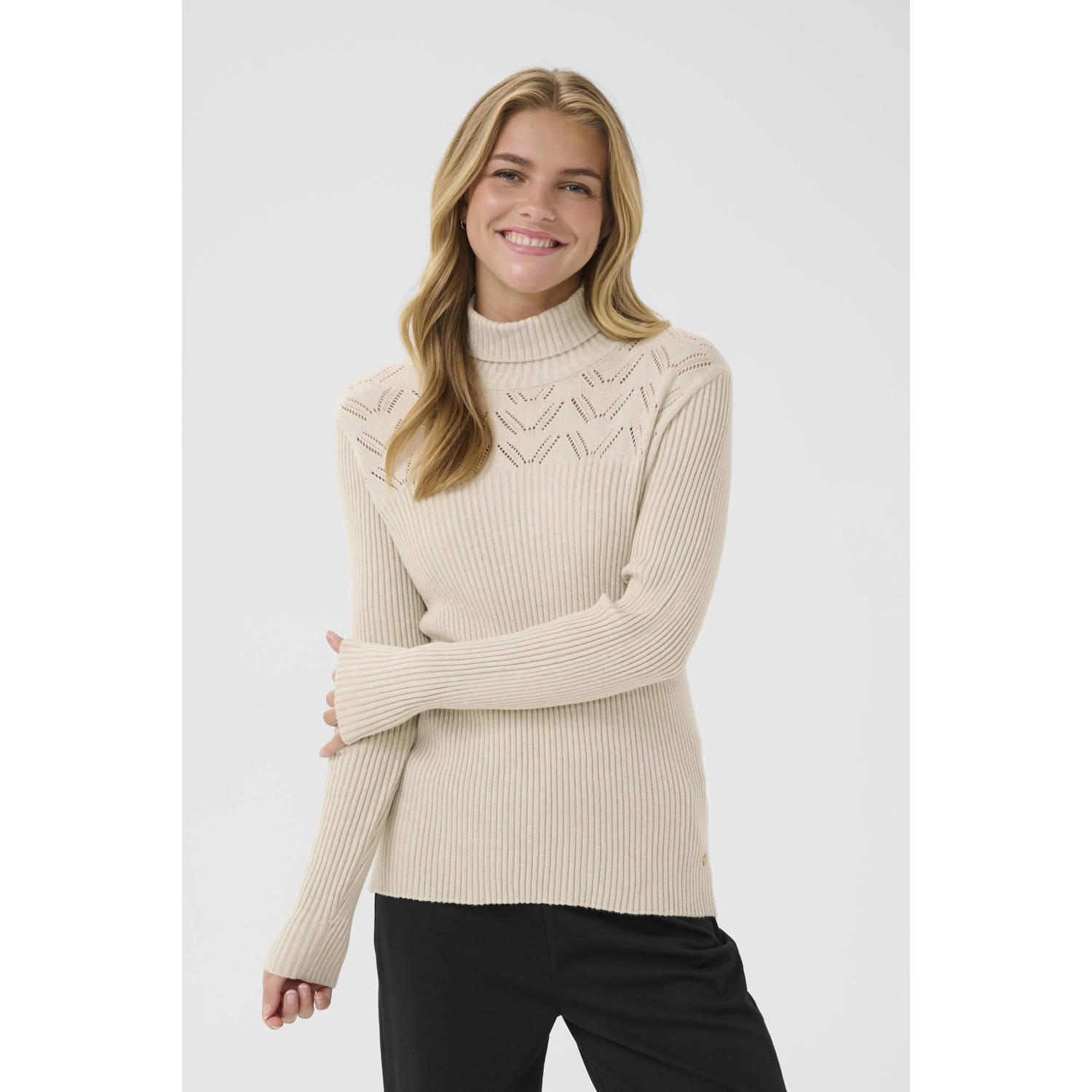 Cream top met col crème gebreid