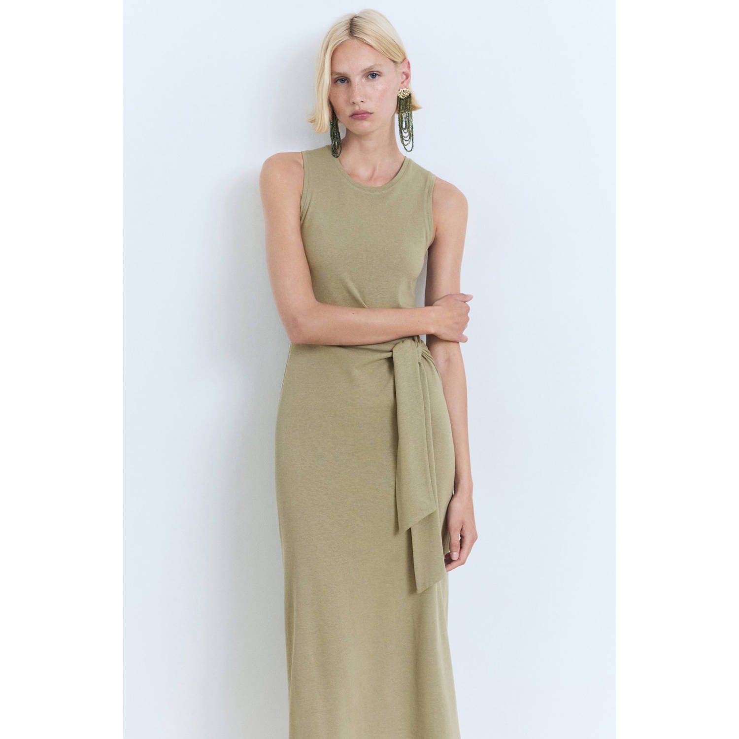 Mango midi jurk lichtkaki