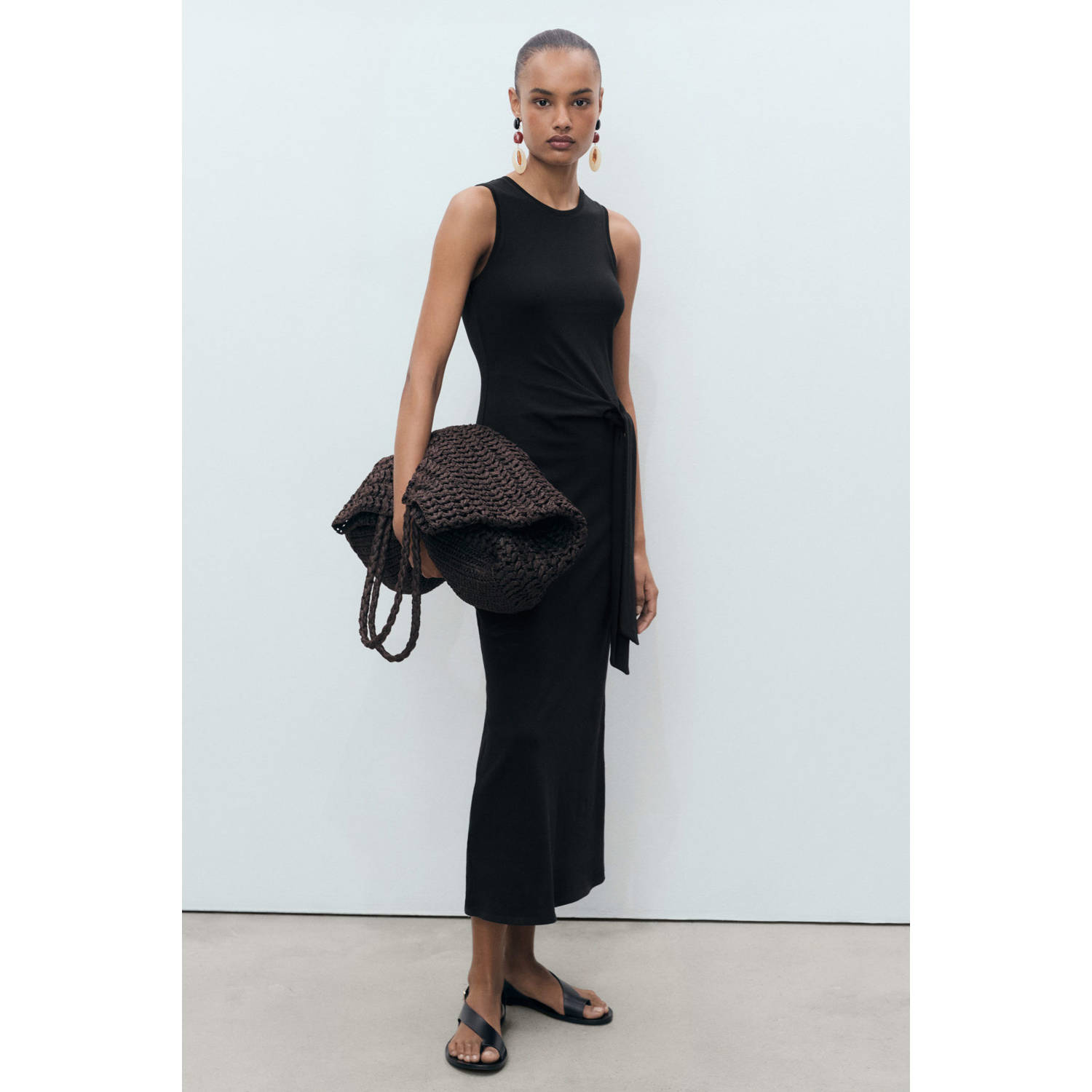 Mango midi jurk zwart