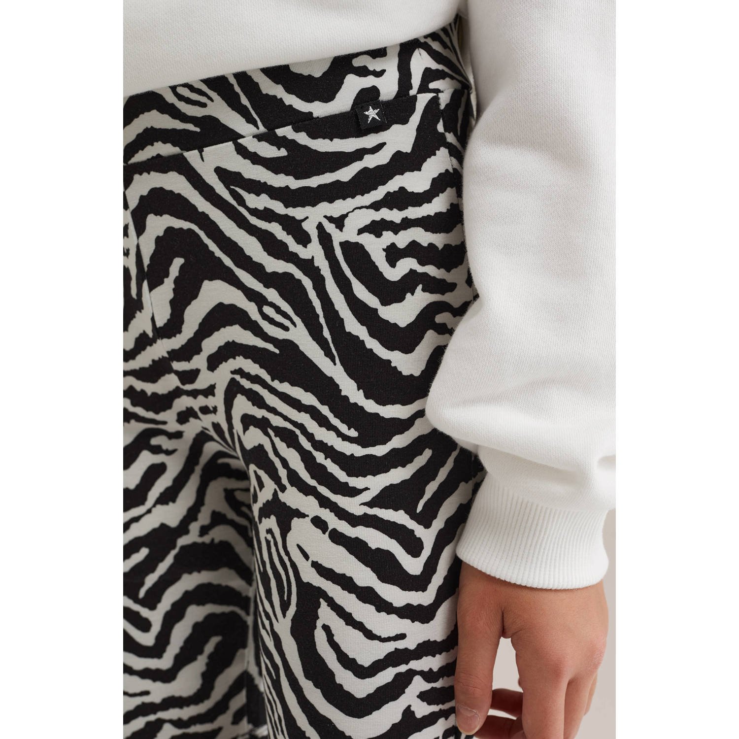 WE Fashion skinny biker short zwart
