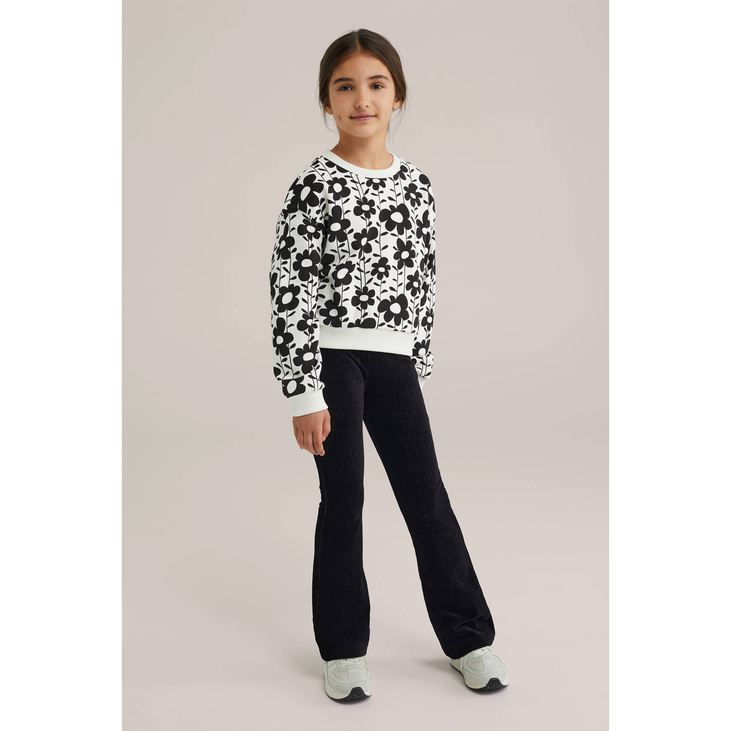 WE Fashion sweater zwart