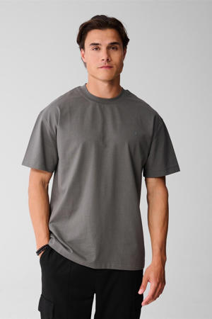 regular T-shirt donkergroen