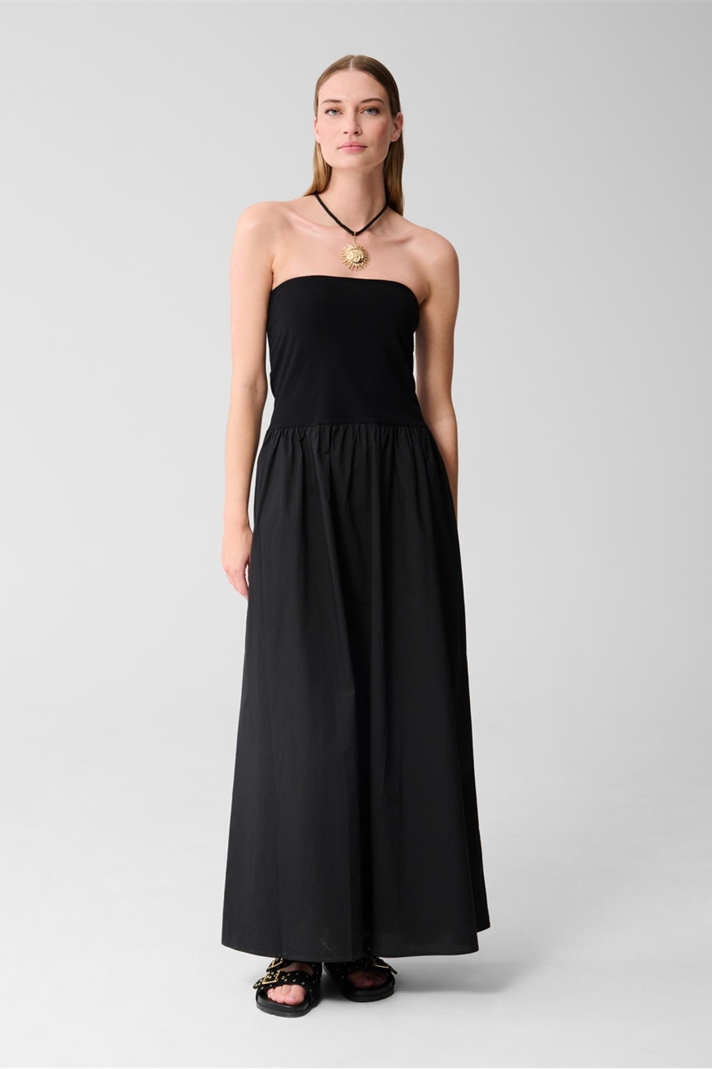 Zwarte dames Shoeby maxi jurk van katoen met effen en off shoulder hals