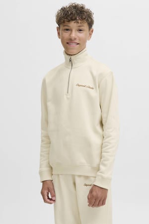 sweater ecru