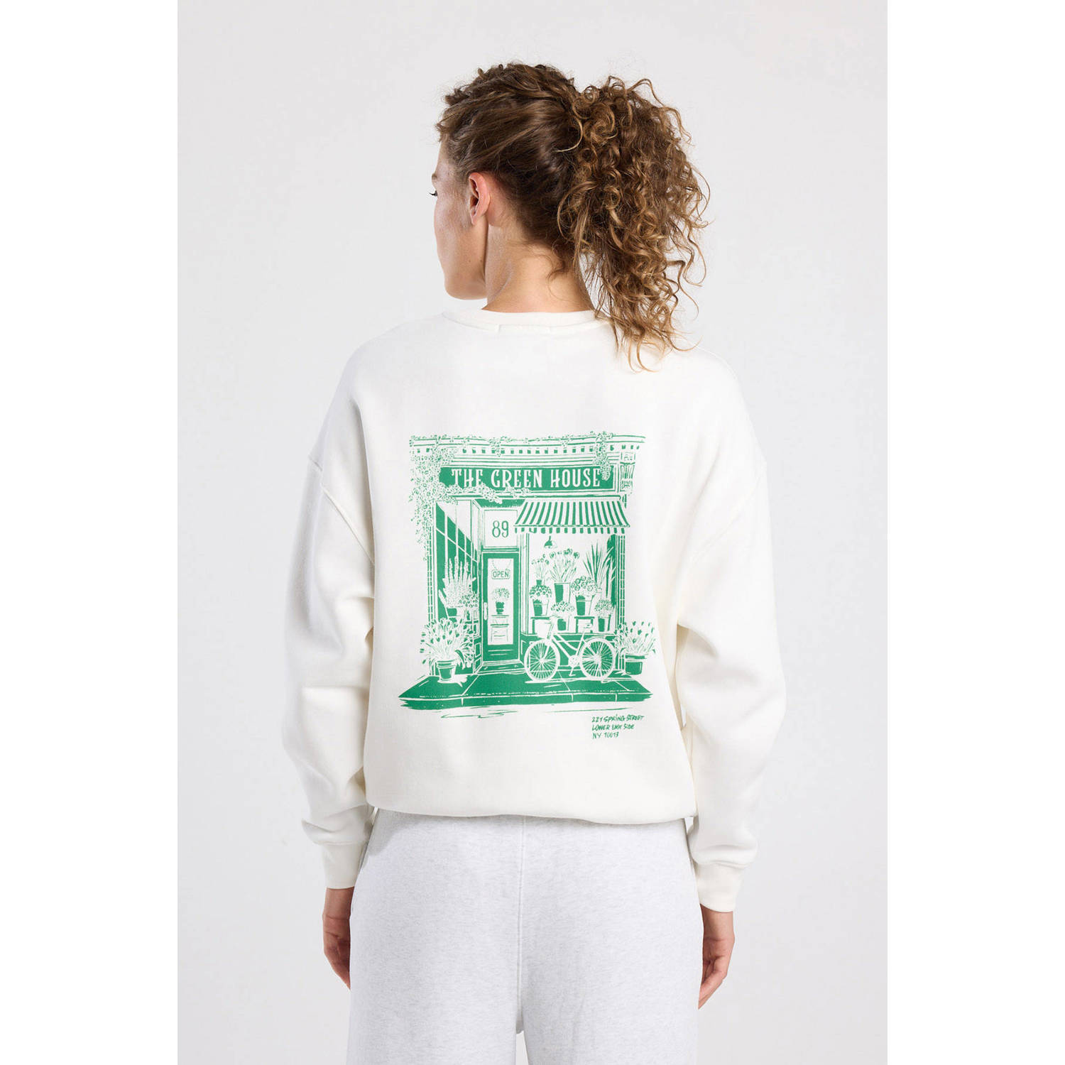 America Today sweater ecru