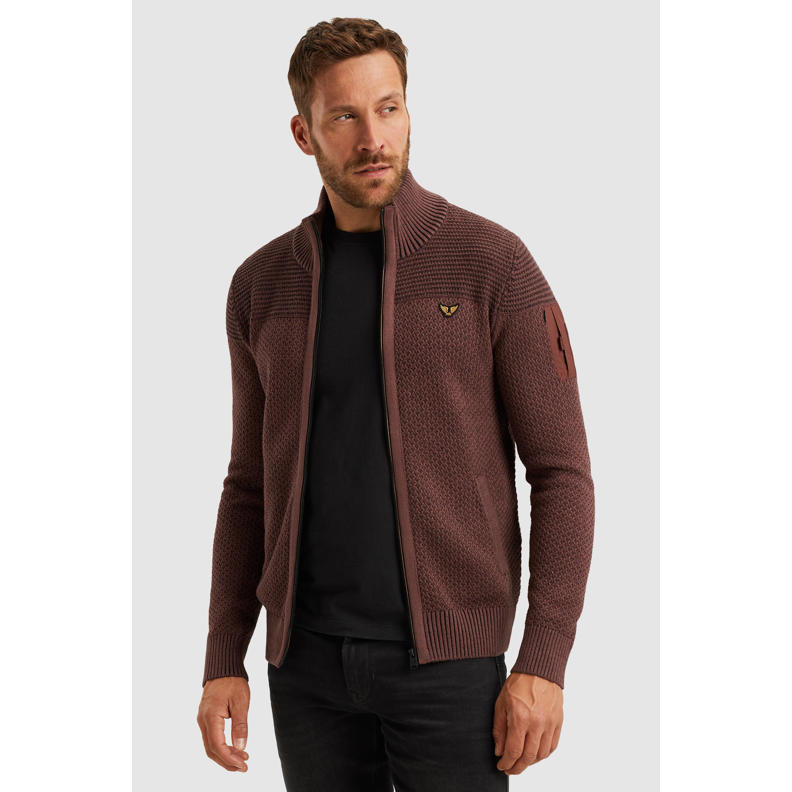 Grof gebreid vest met knopen roomwit Grof gebreid vest met knopen roomwit