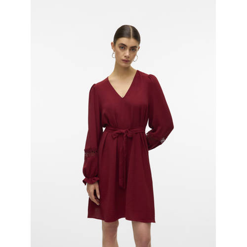 VERO MODA midi jurk donkerrood afbeelding