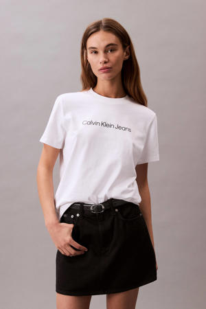 T-shirt wit