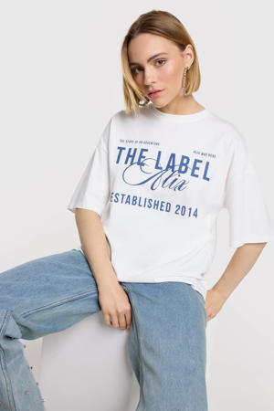 T-shirt wit