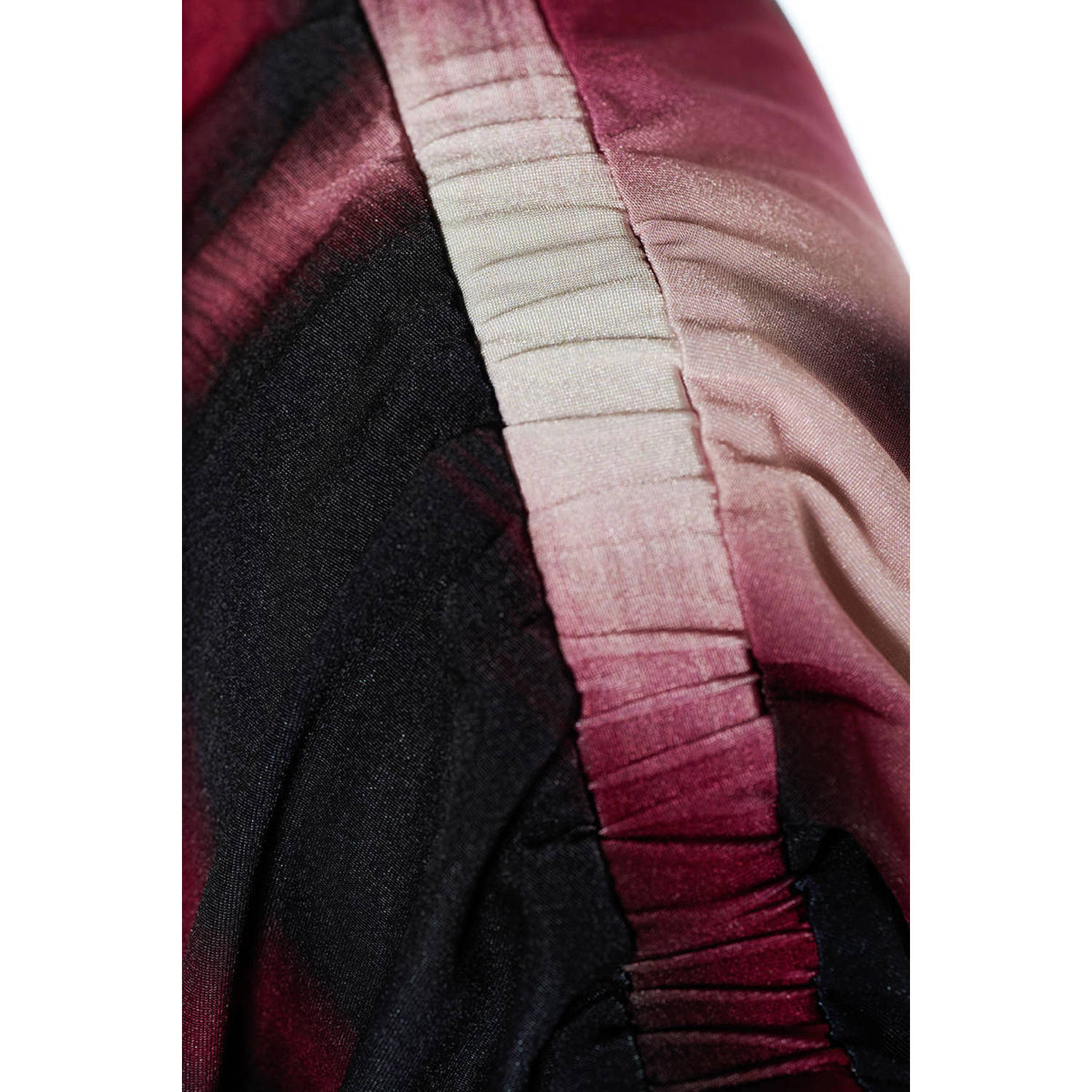 Mart Visser top donkerrood