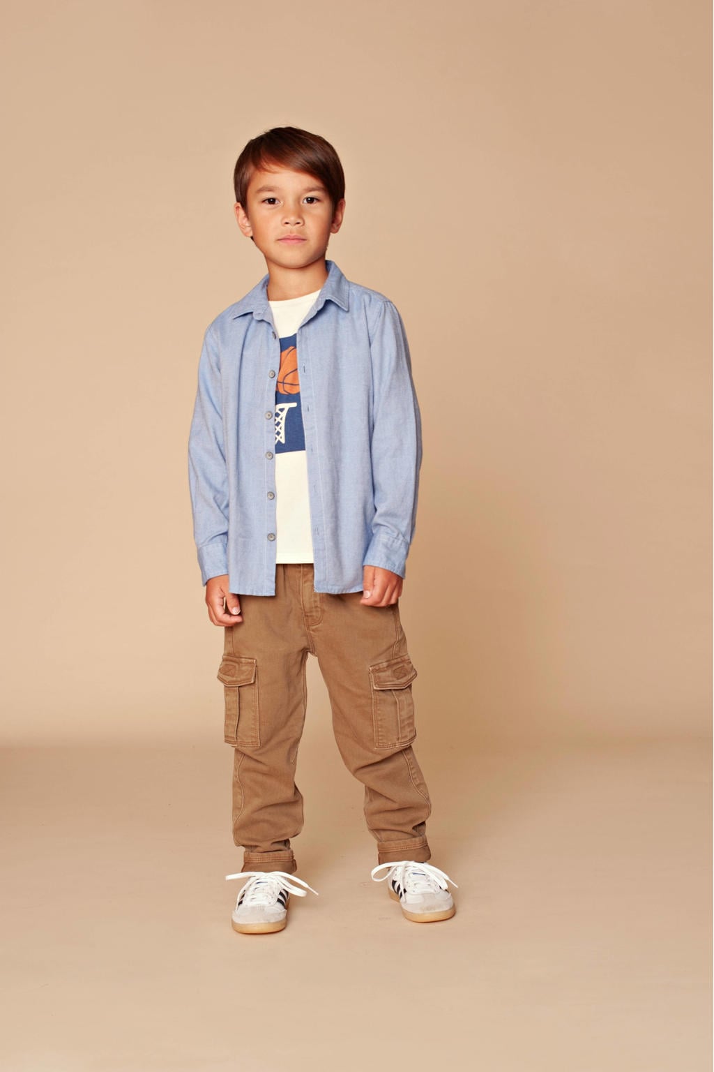 Bruine jongens Stains&Stories loose casual broek van stretchkatoen met regular waist, rits- en haaksluiting en effen