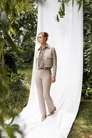 jasje beige
