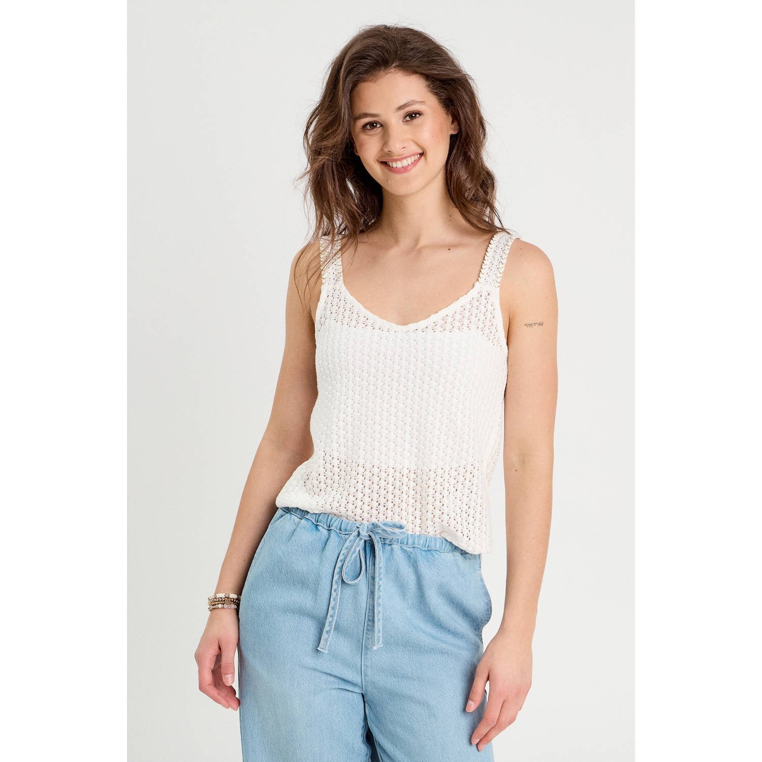 Cache top ecru crochet