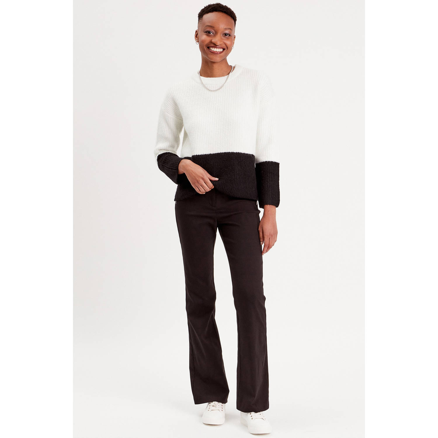 Cache bootcut regular waist casual broek zwart