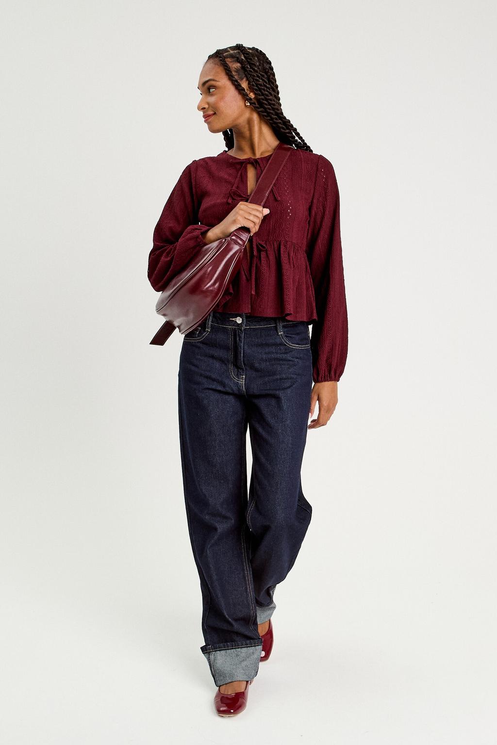 Donkerrode dames Cache Cache top van polyester met effen, lange mouwen, ronde hals, striksluiting en broderie
