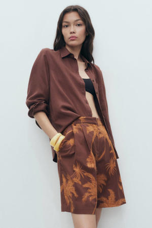 straight regular waist casual short bruin