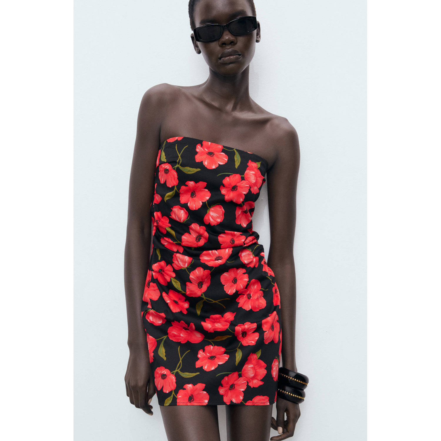 Mango off shoulder jurk zwart