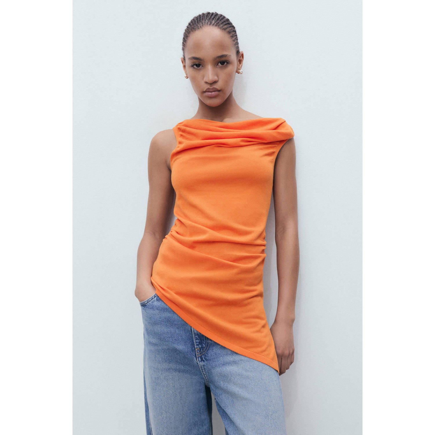 Mango mouwloze top oranje