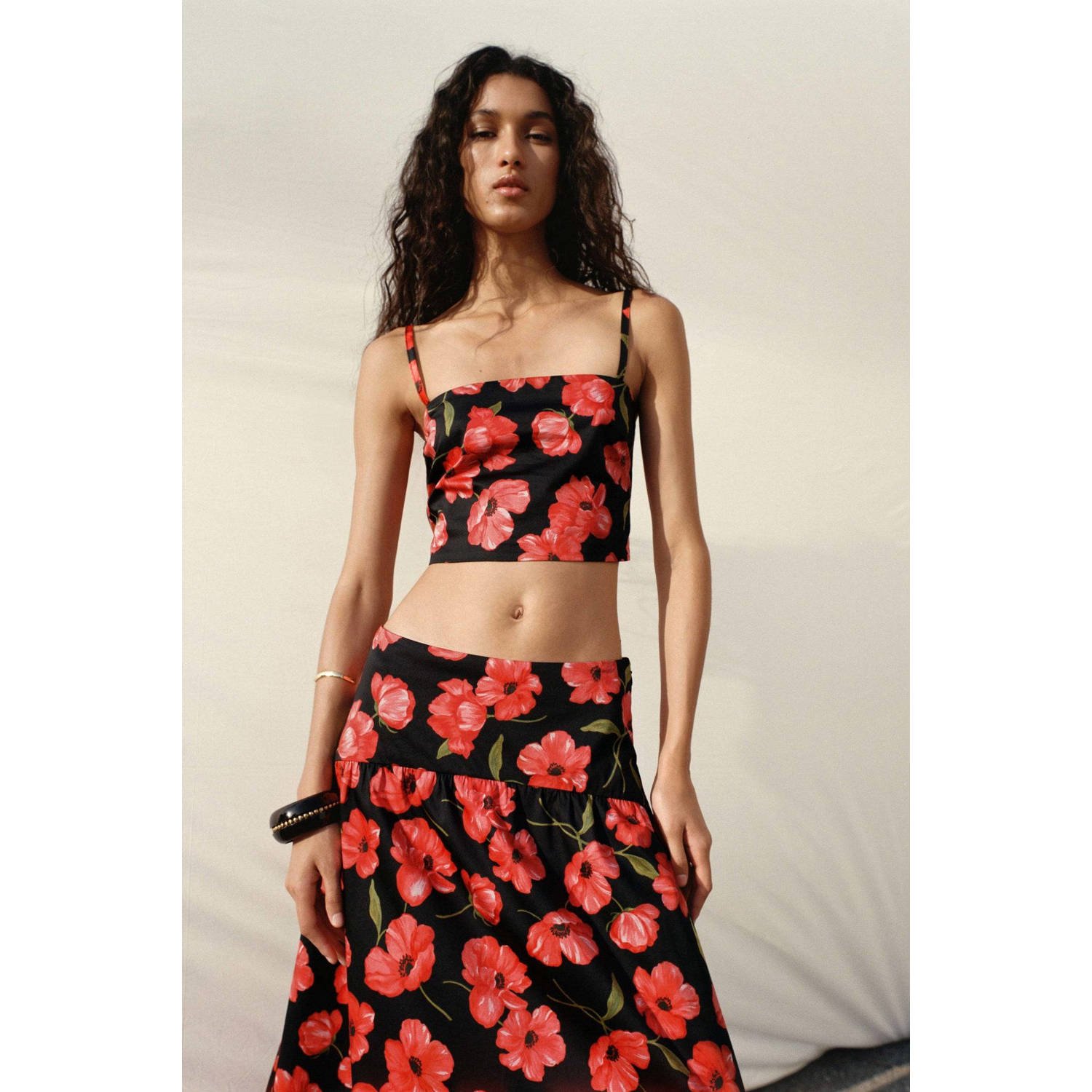 Mango cropped top rood