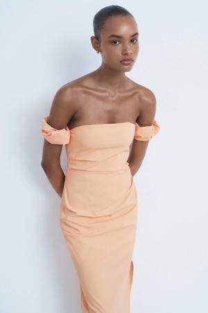 off shoulder jurk oranje