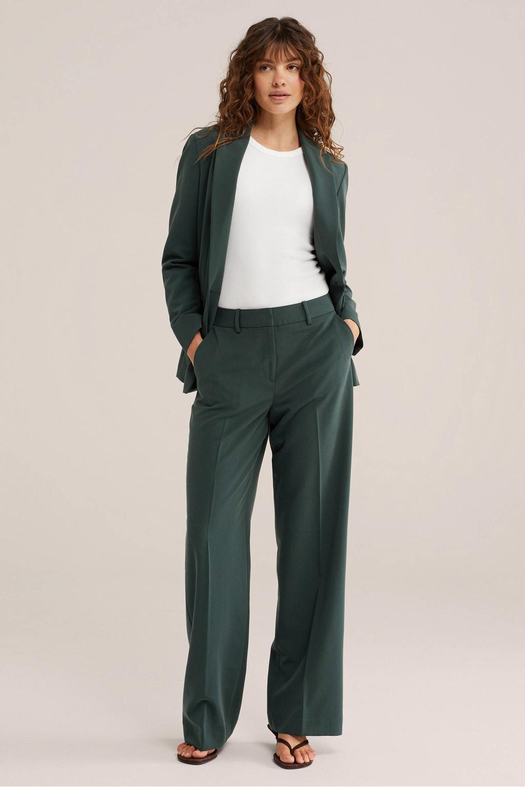 Donkergroene dames WE Fashion regular waist pantalon van polyester met loose fit, rits- en knoopsluiting en effen