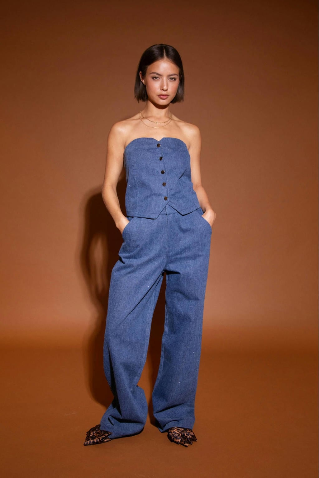 Medium blue denim dames Studio AMAYA high waist wide leg jeans van denim met rits- en knoopsluiting en effen