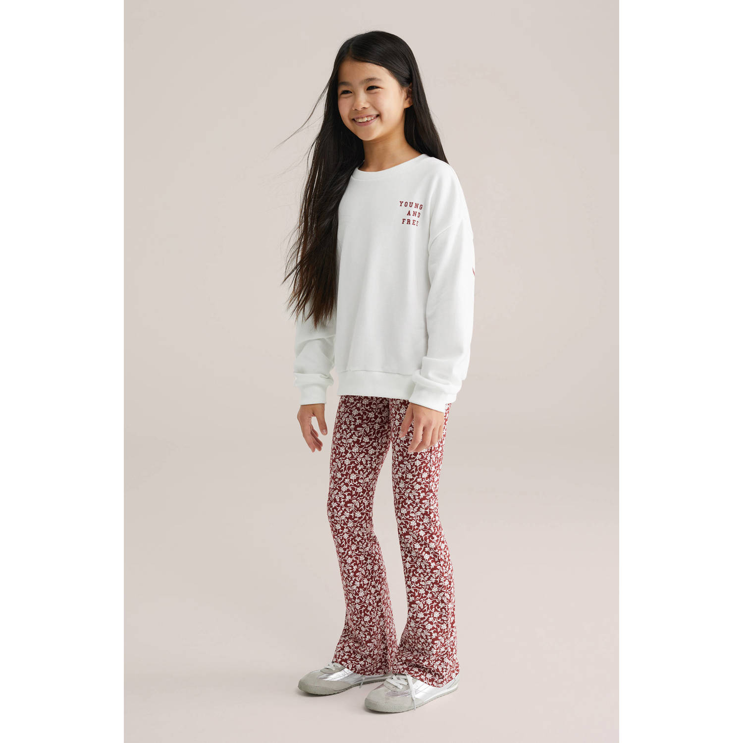 WE Fashion flared broek donkerrood
