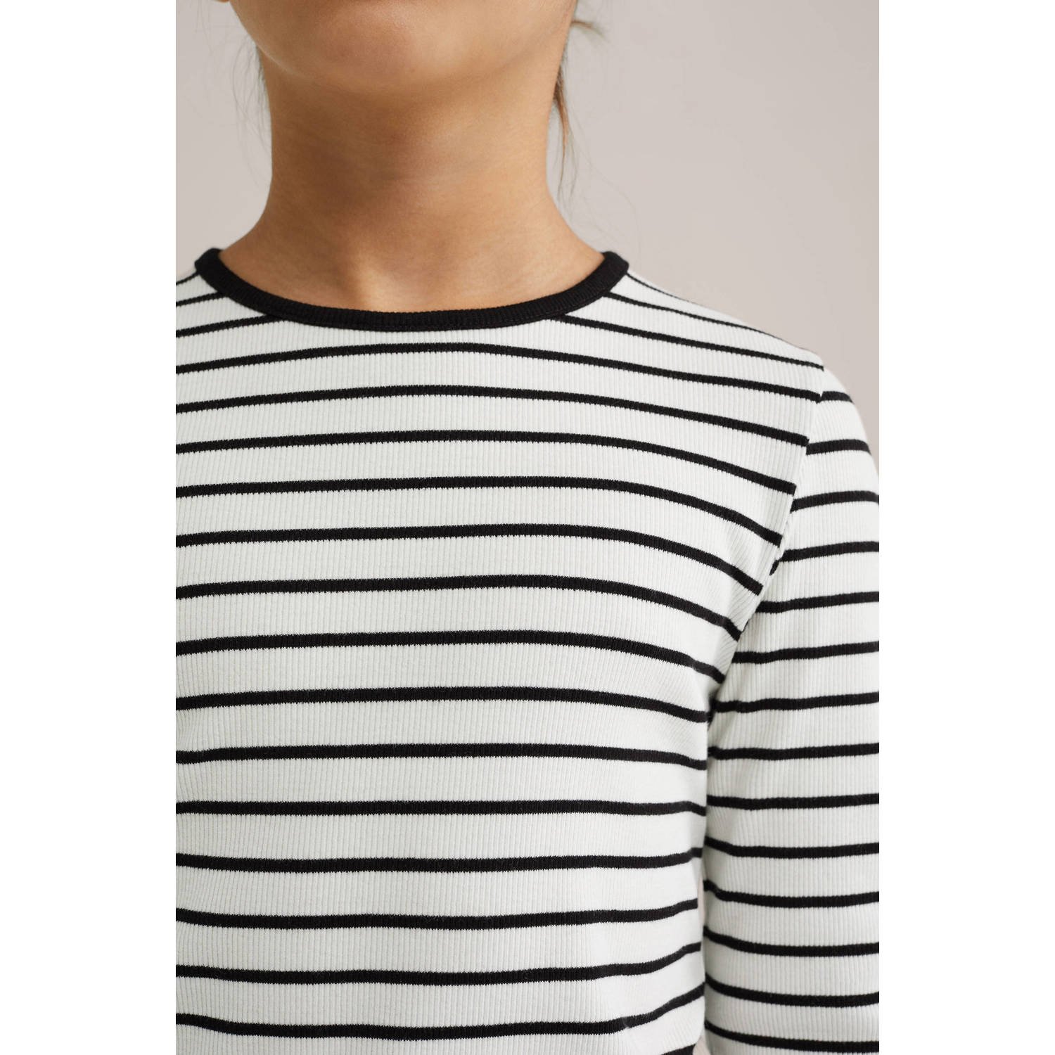 WE Fashion longsleeve zwart rib gebreid