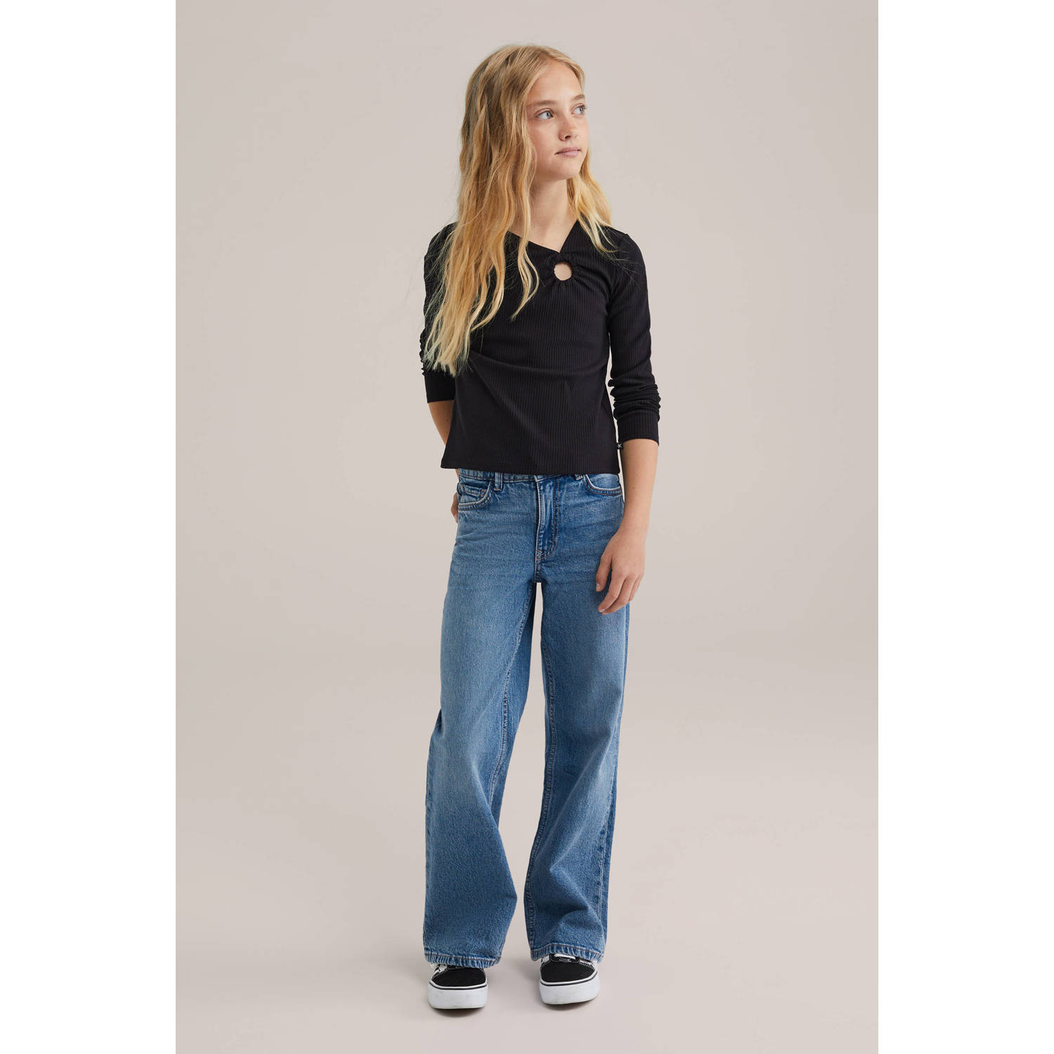 WE Fashion longsleeve zwart rib gebreid