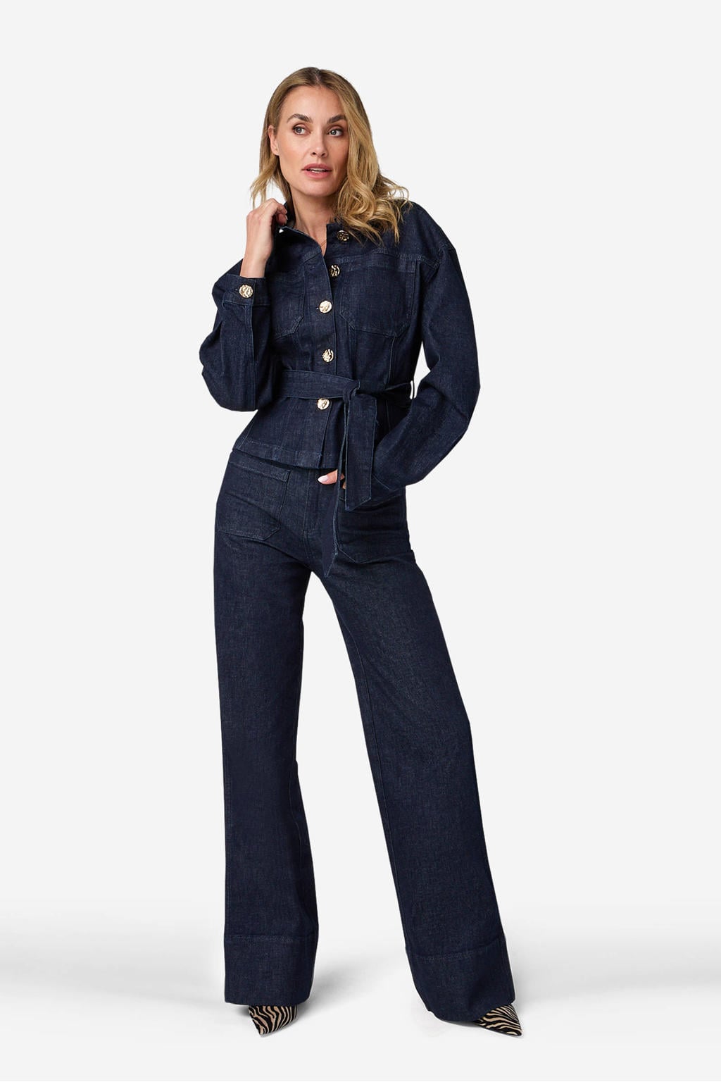 Dark blue denim dames IBANA blouse dark blue van denim met effen, lange mouwen, klassieke kraag, knoopsluiting en ceintuur